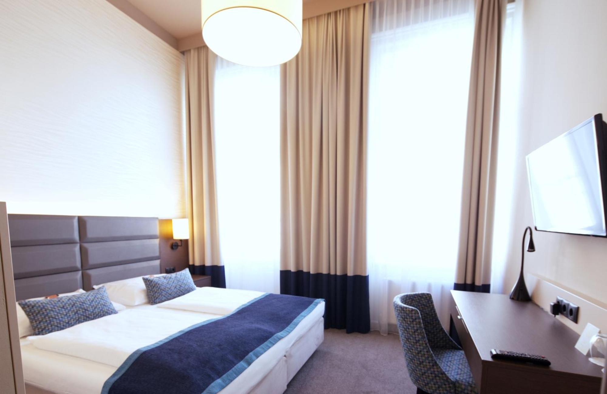 Drei Kronen 3* Viena
