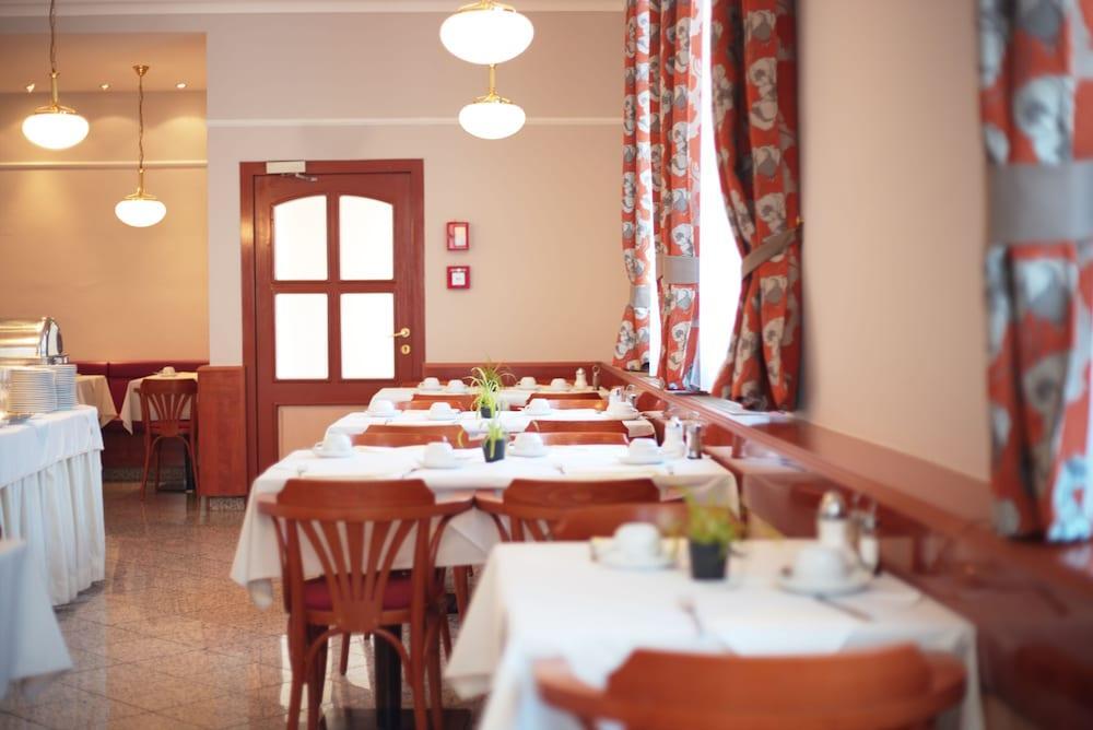 Drei Kronen 3* Viena
